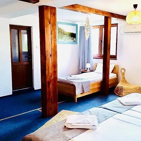 Zen Eco Отель Сфынту-Георге