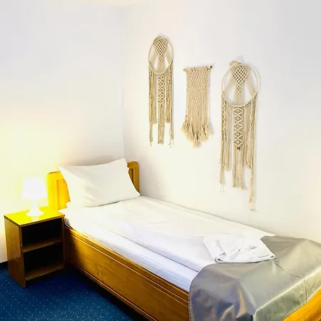 Zen Eco Hotel 3*