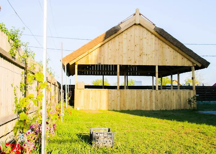 Zen Eco Отель 3*